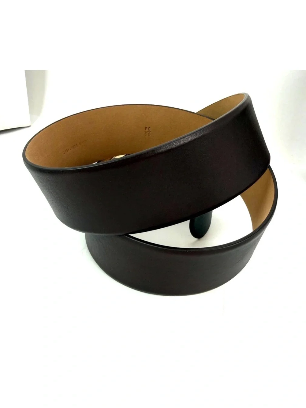 CHANEL Black Leather Belt with Silver CC Oval Buckle